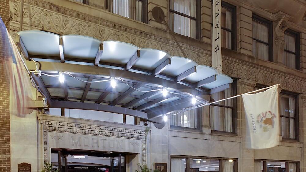 Hilton Vacation Club Hotel Blake Chicago — vibe
