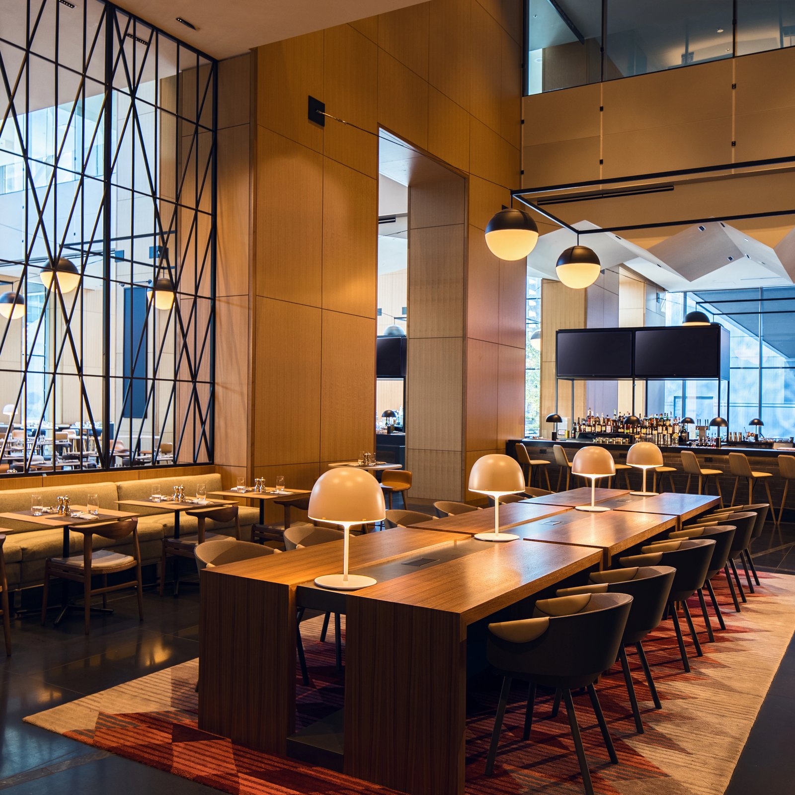 Marriott Marquis Chicago — eat & drink