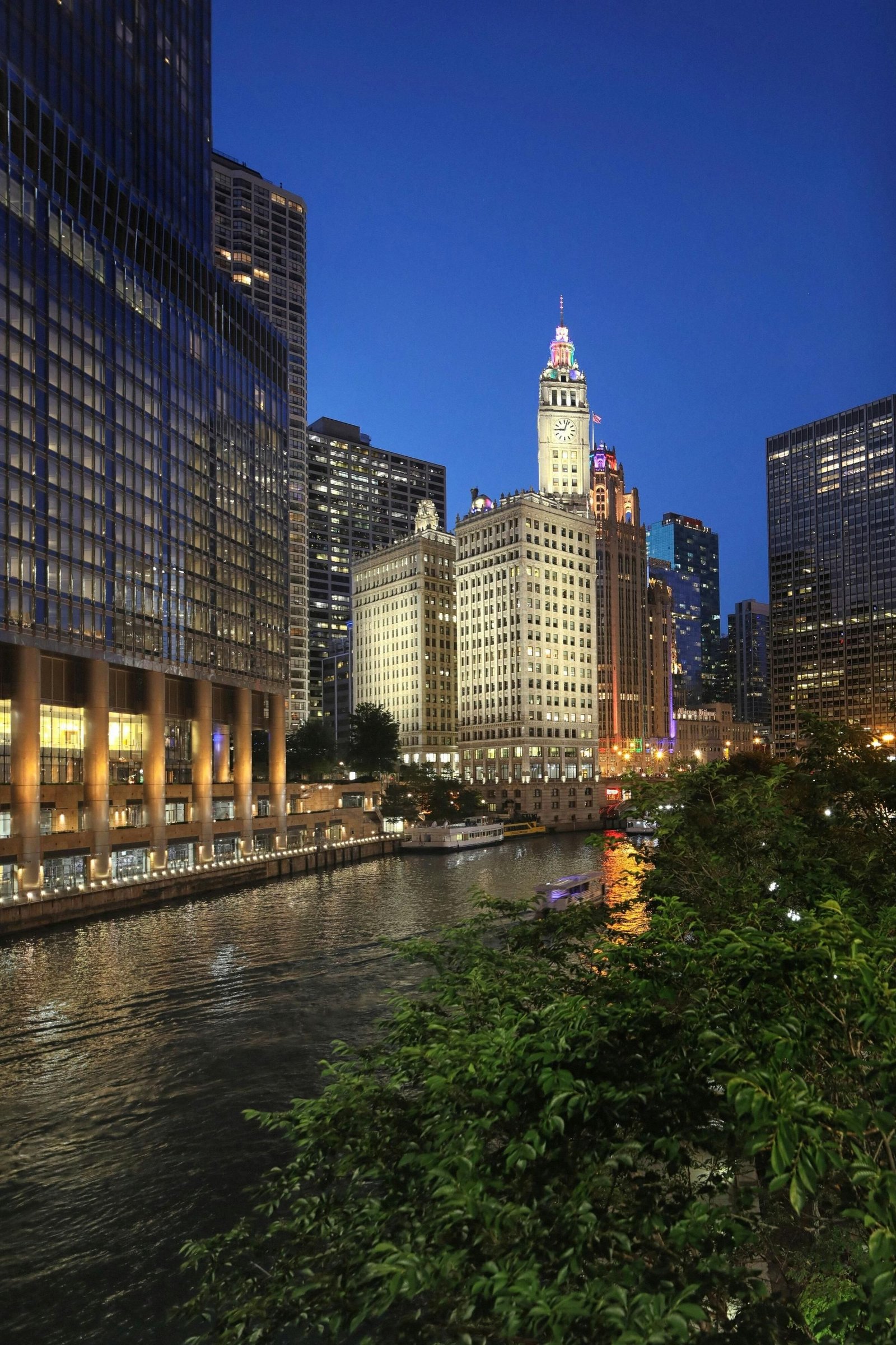 Hotel Chicago Downtown, Autograph Collection — vibe