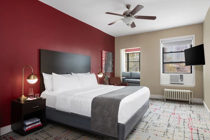 Majestic Hotel — rooms