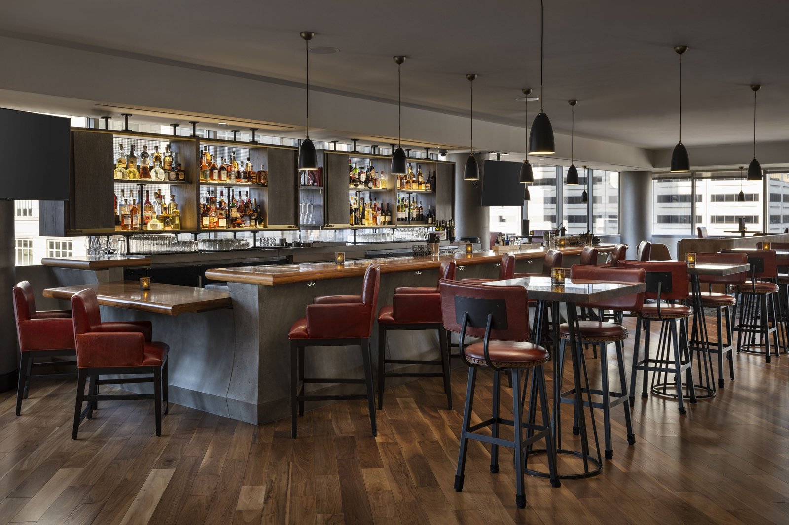 Residence Inn by Marriott Chicago Downtown Magnificent Mile — eat & drink