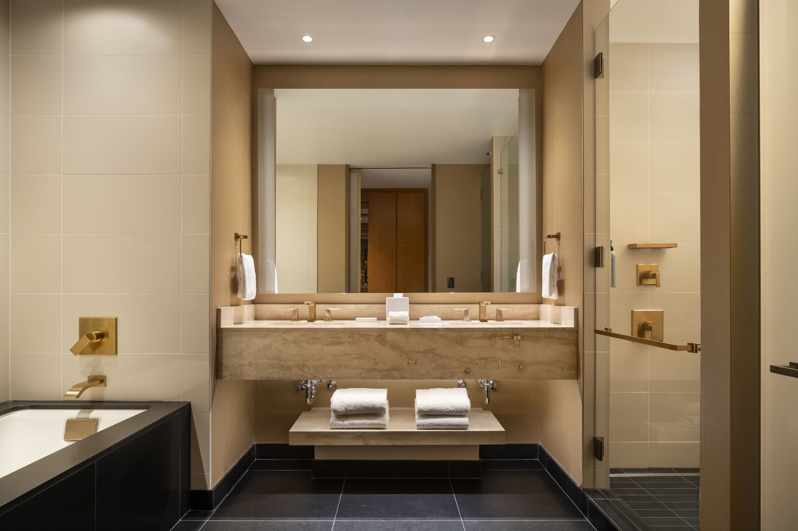 Residence Inn by Marriott Chicago Downtown Magnificent Mile — rooms