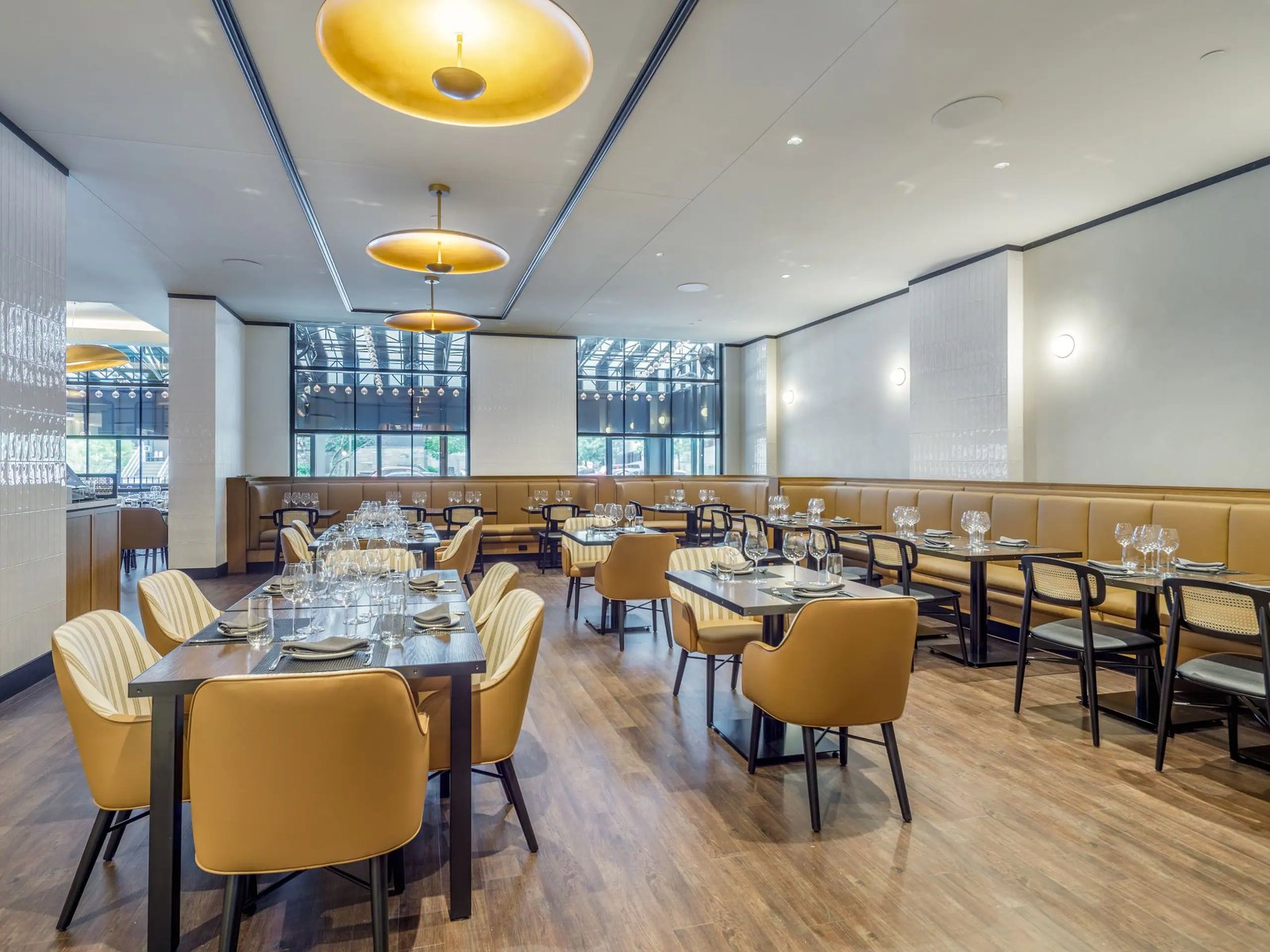 Hyatt Centric Chicago O’Hare, eat & drink