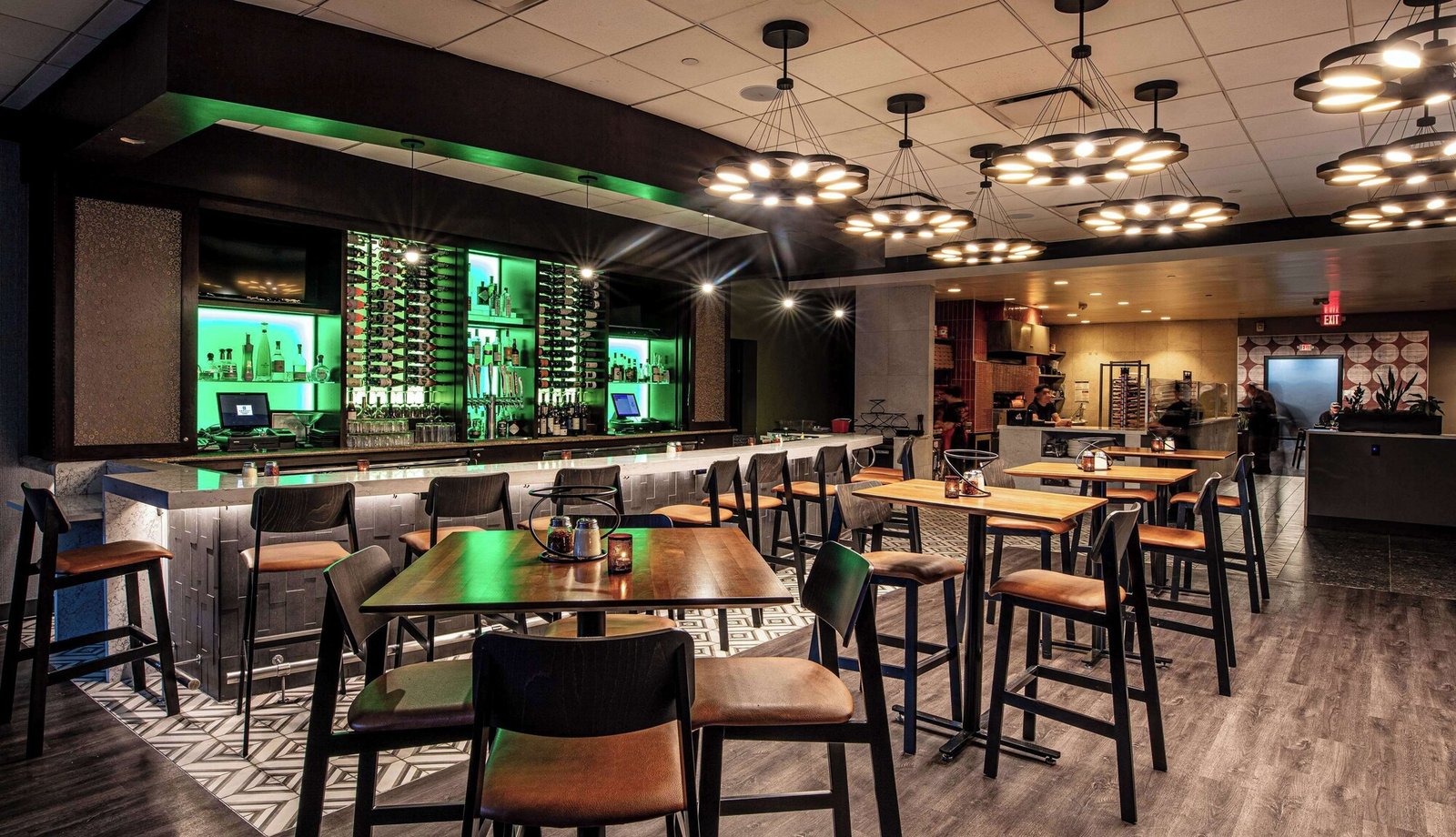 Hyatt Centric Chicago O’Hare, eat & drink