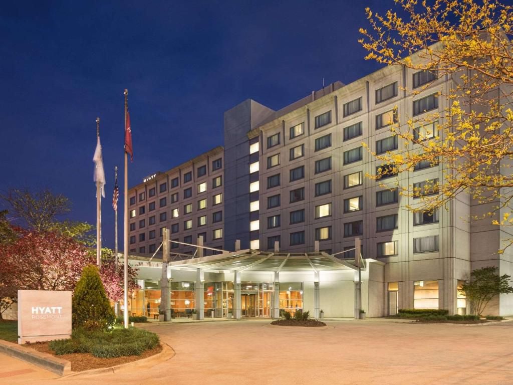 Hyatt Centric Chicago O’Hare, backstory