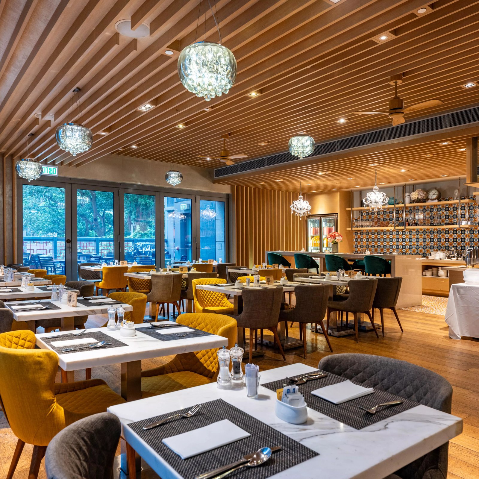 Hotel Indigo Hong Kong Island by IHG — eat & drink