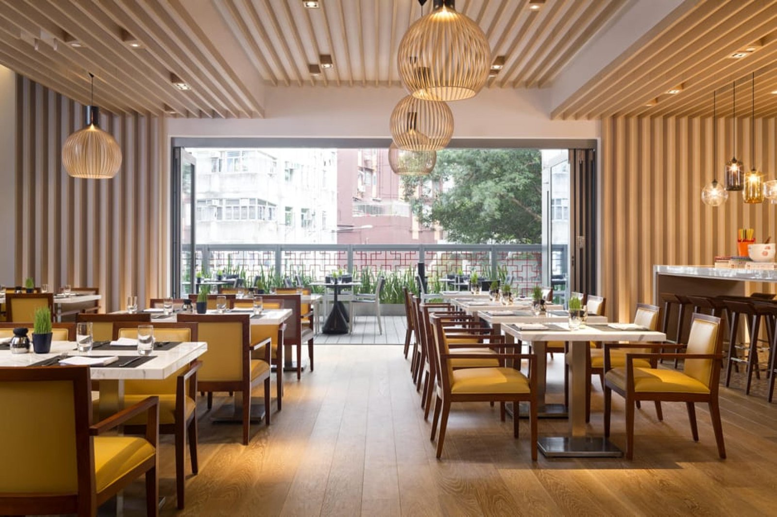 Hotel Indigo Hong Kong Island by IHG, indicolite