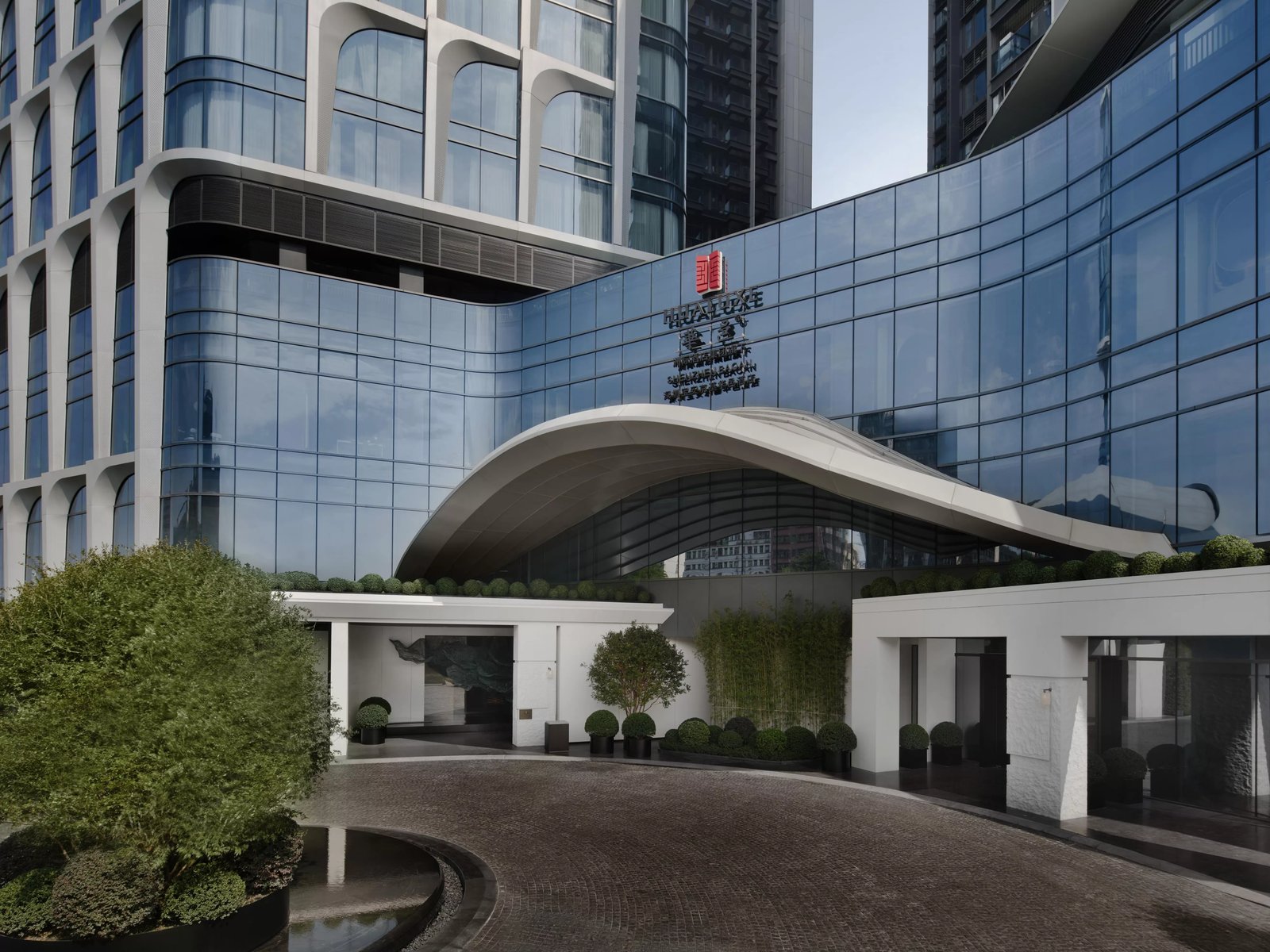 HUALUXE Shenzhen Bao An, an IHG Hotel