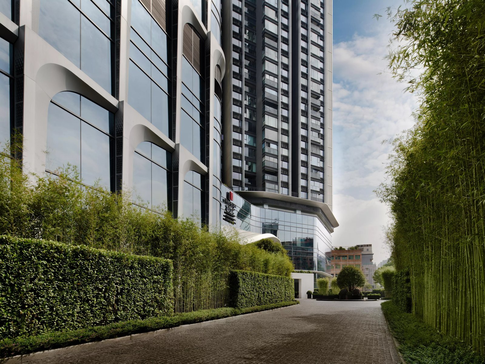 HUALUXE Shenzhen Bao An, an IHG Hotel — backstory
