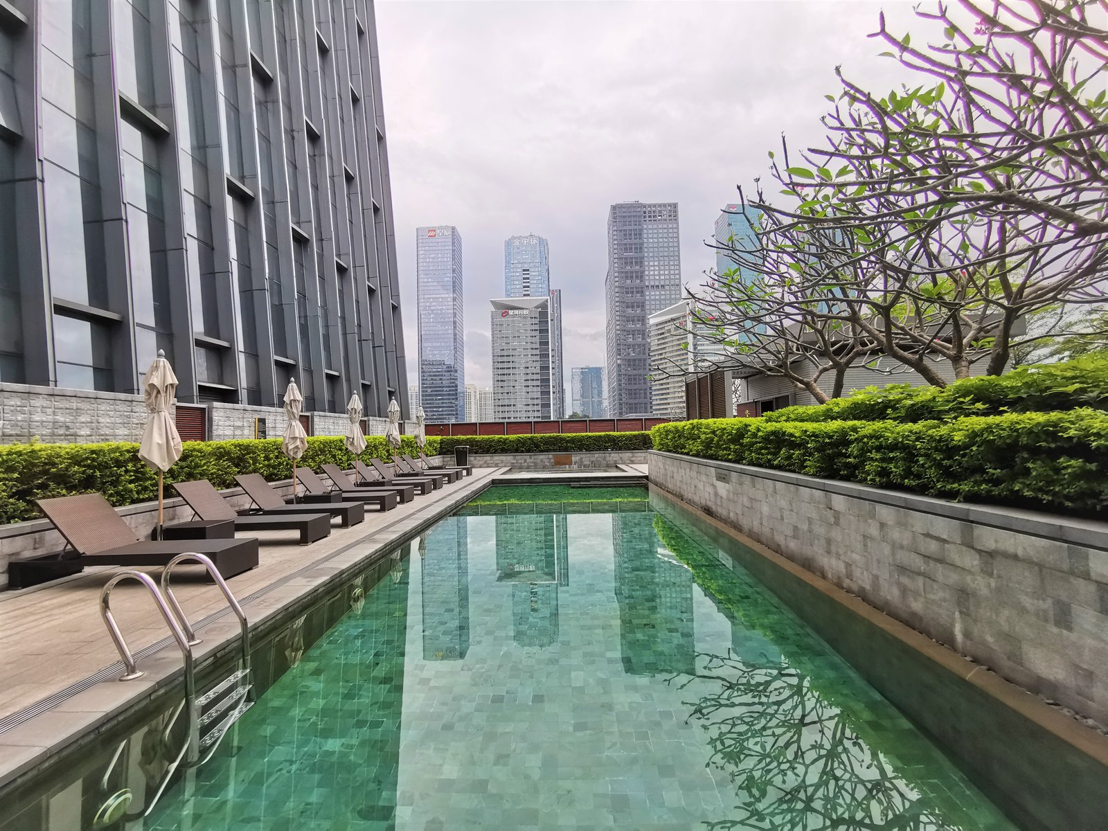 Four Seasons Hotel Shenzhen — wellness
