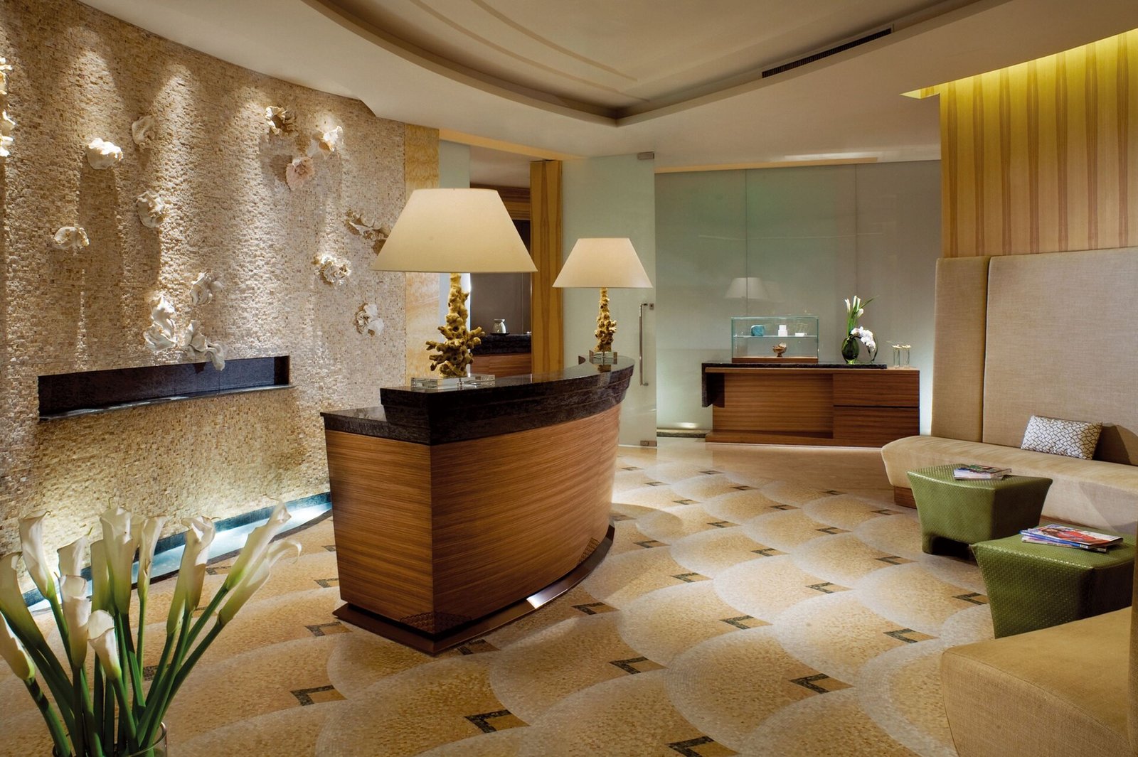 The Ritz-Carlton, Shenzhen — vibe