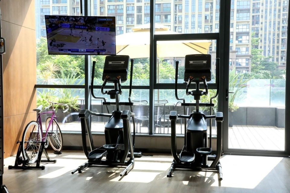 Moxy Shenzhen North Station, the gym