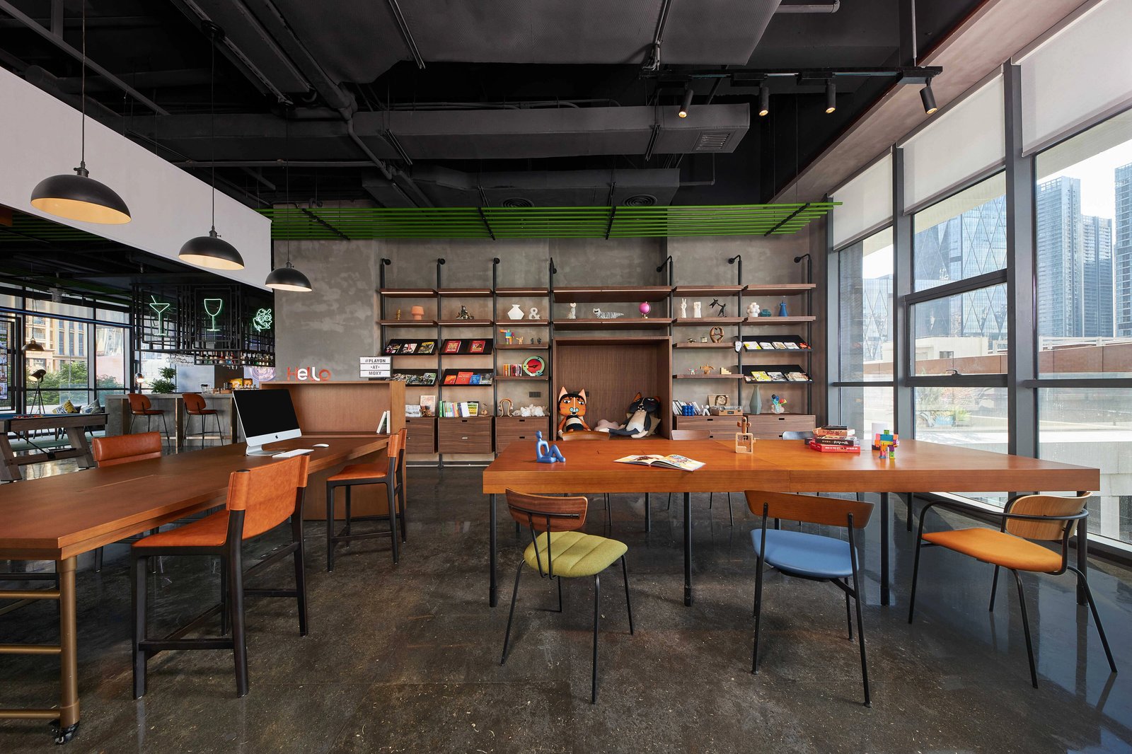 Moxy Shenzhen North Station — eat & drink