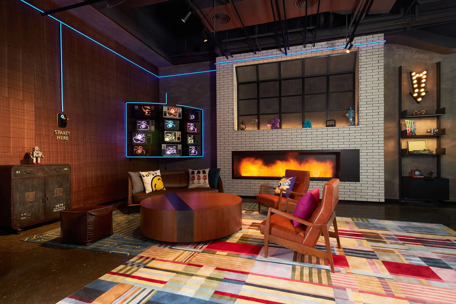 Moxy Shenzhen North Station — eat & drink