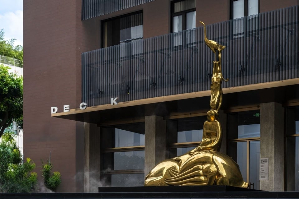 NOA HOTEL SHENZHEN — backstory