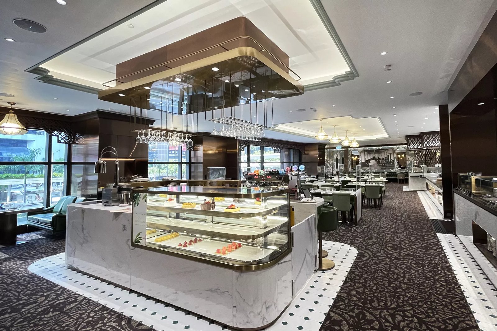 Gloucester Luk Kwok Hong Kong — eat & drink