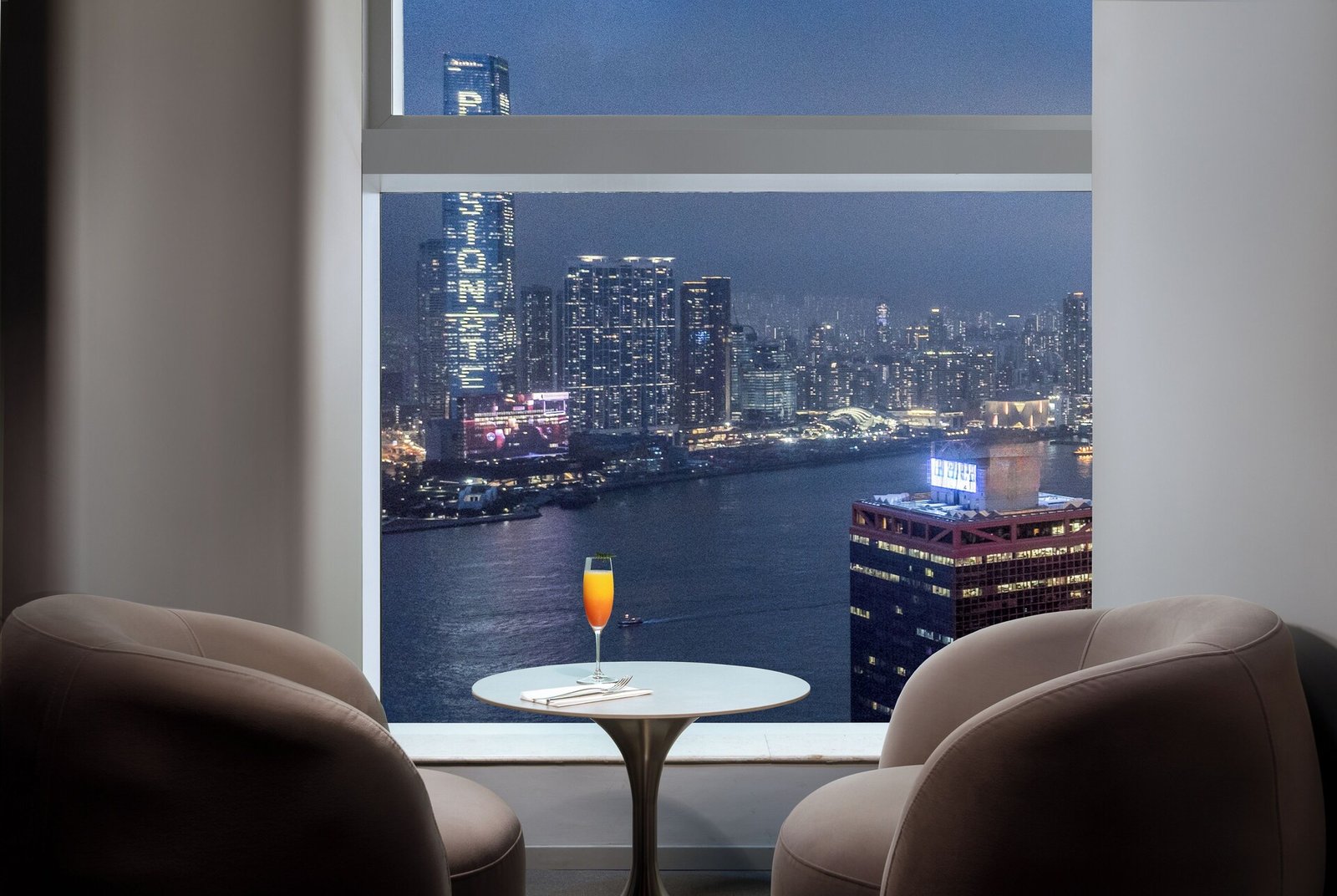 Motto by Hilton Hong Kong SoHo — rooms