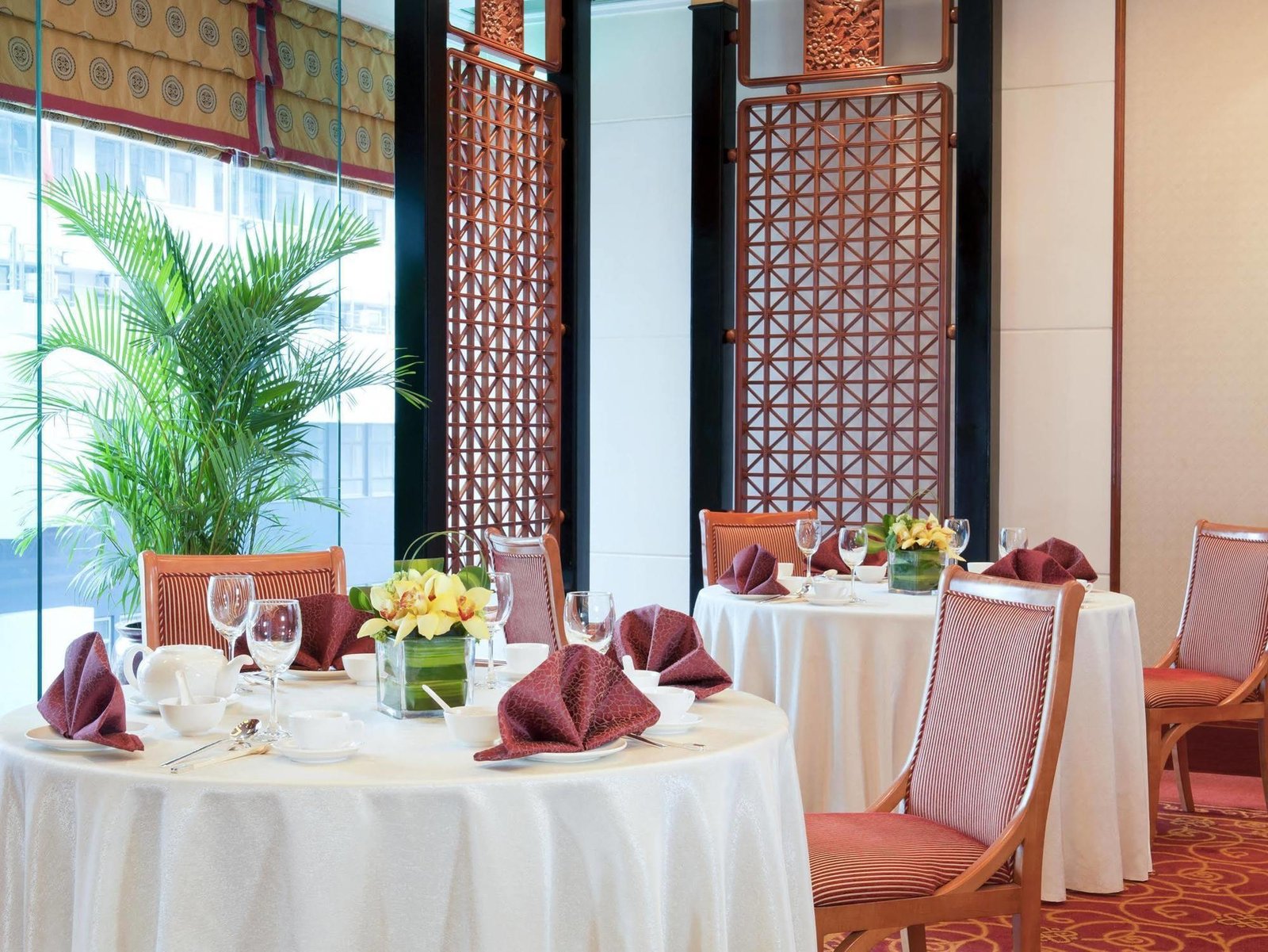 Harbour Plaza North Point — eat & drink