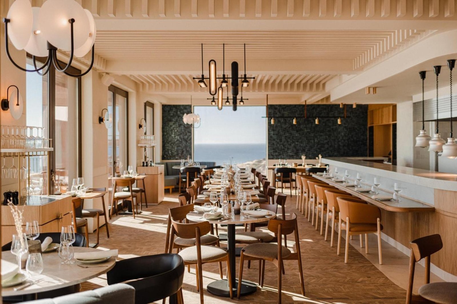 Aethos Ericeira — eat & drink