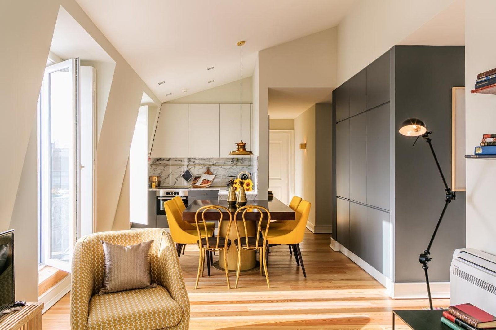Almaria - Ex Libris Apartments | Chiado — rooms