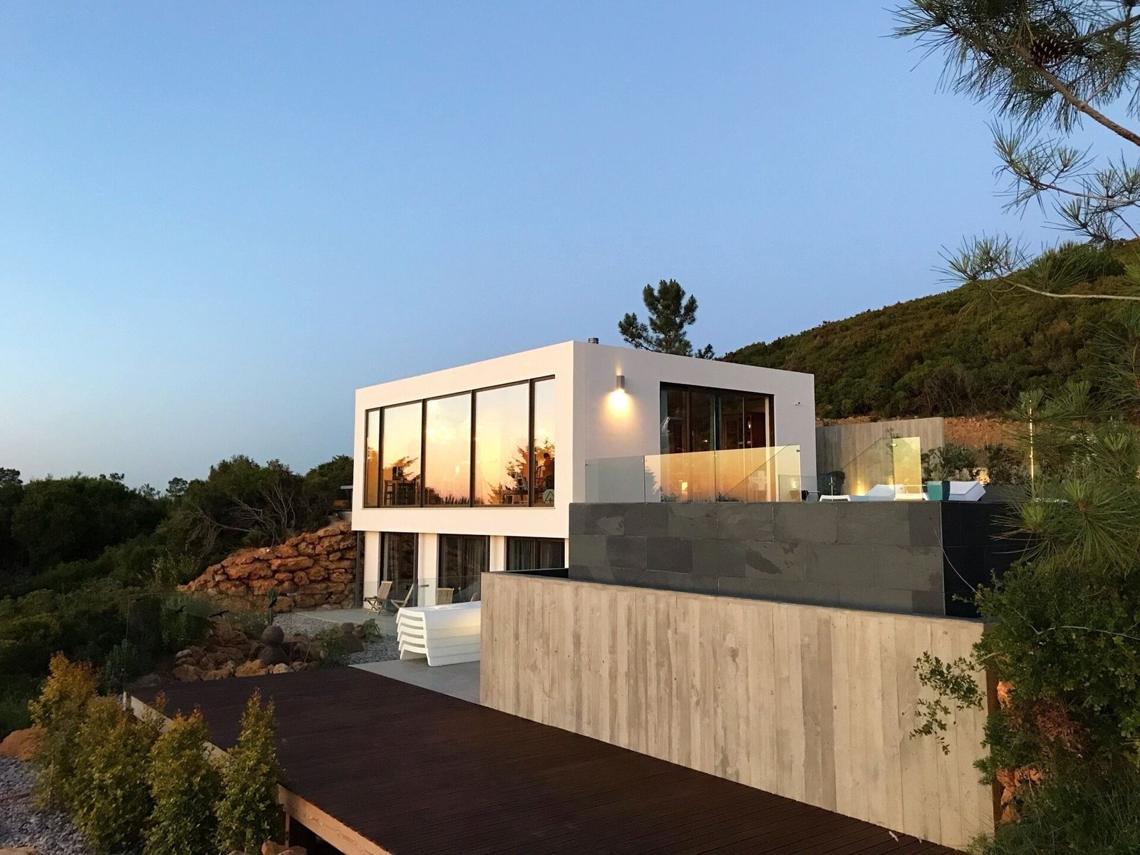 Villa Epicurea — backstory
