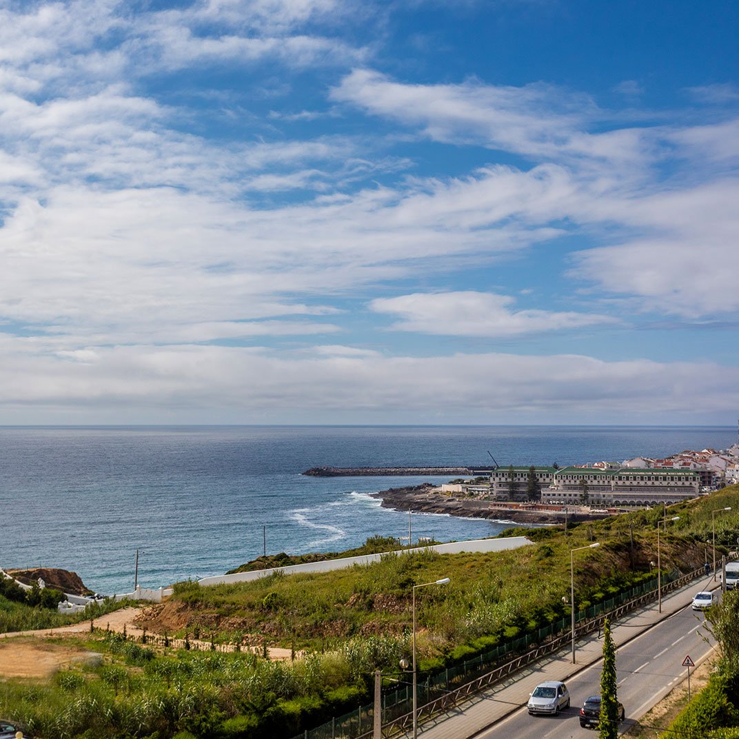 You and the sea - Ericeira Apartments — vibe
