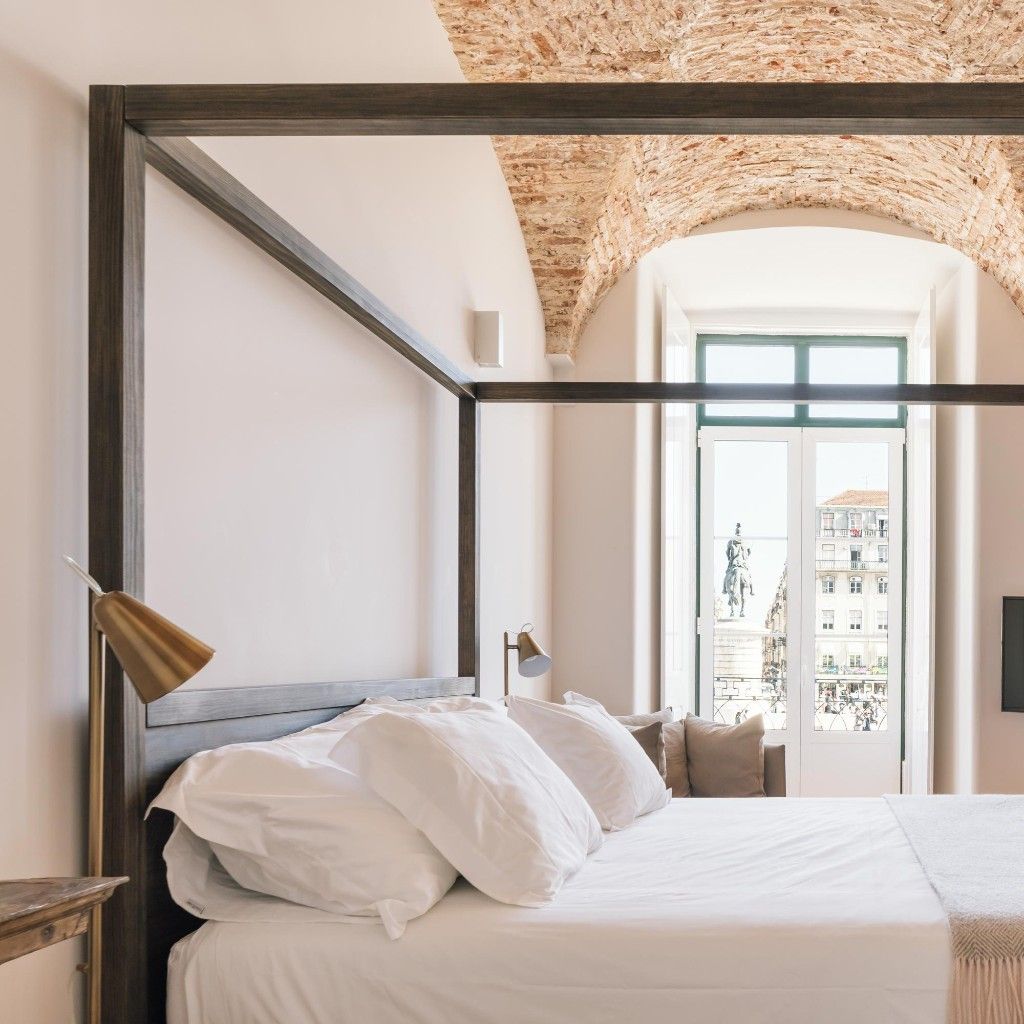 The Visionaire Apartments — rooms
