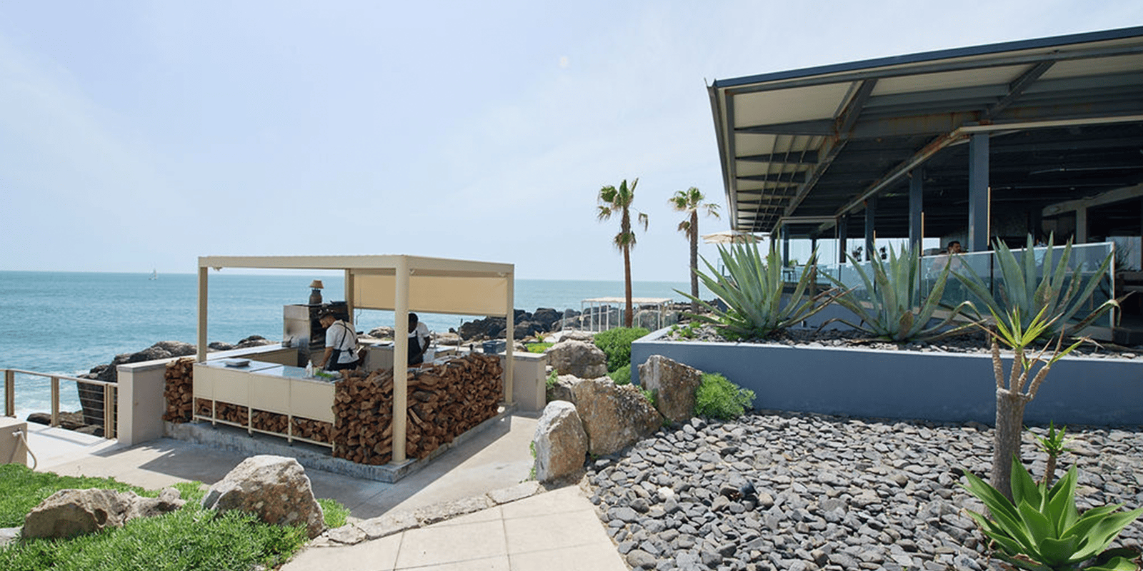 Farol Hotel — eat & drink