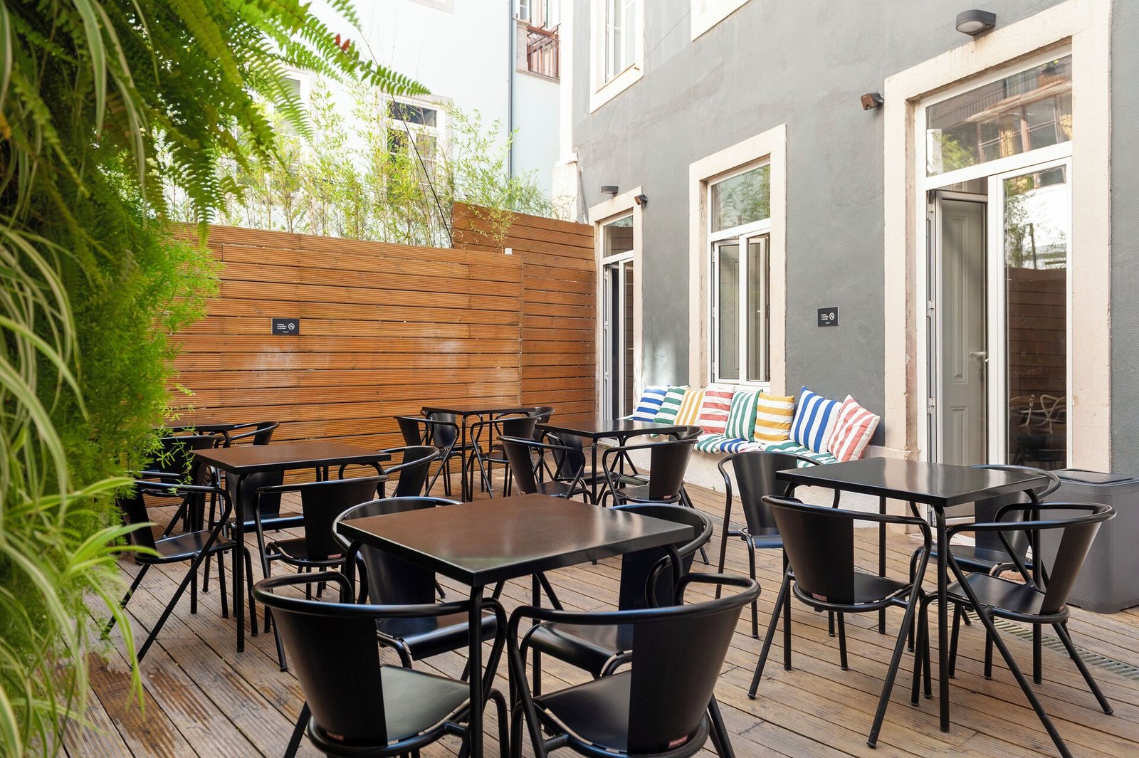 Lisbon Cheese & Wine Suites — vibe
