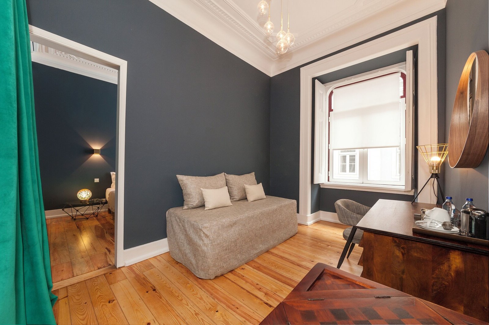 Lisbon Cheese & Wine Suites — rooms