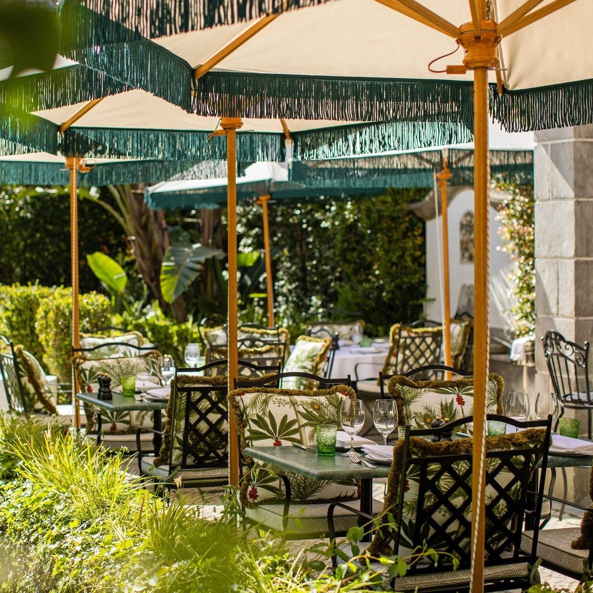 The Pergola Boutique Hotel, bougain restaurant & garden bar