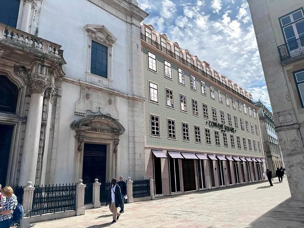 Convent Square Lisbon — backstory