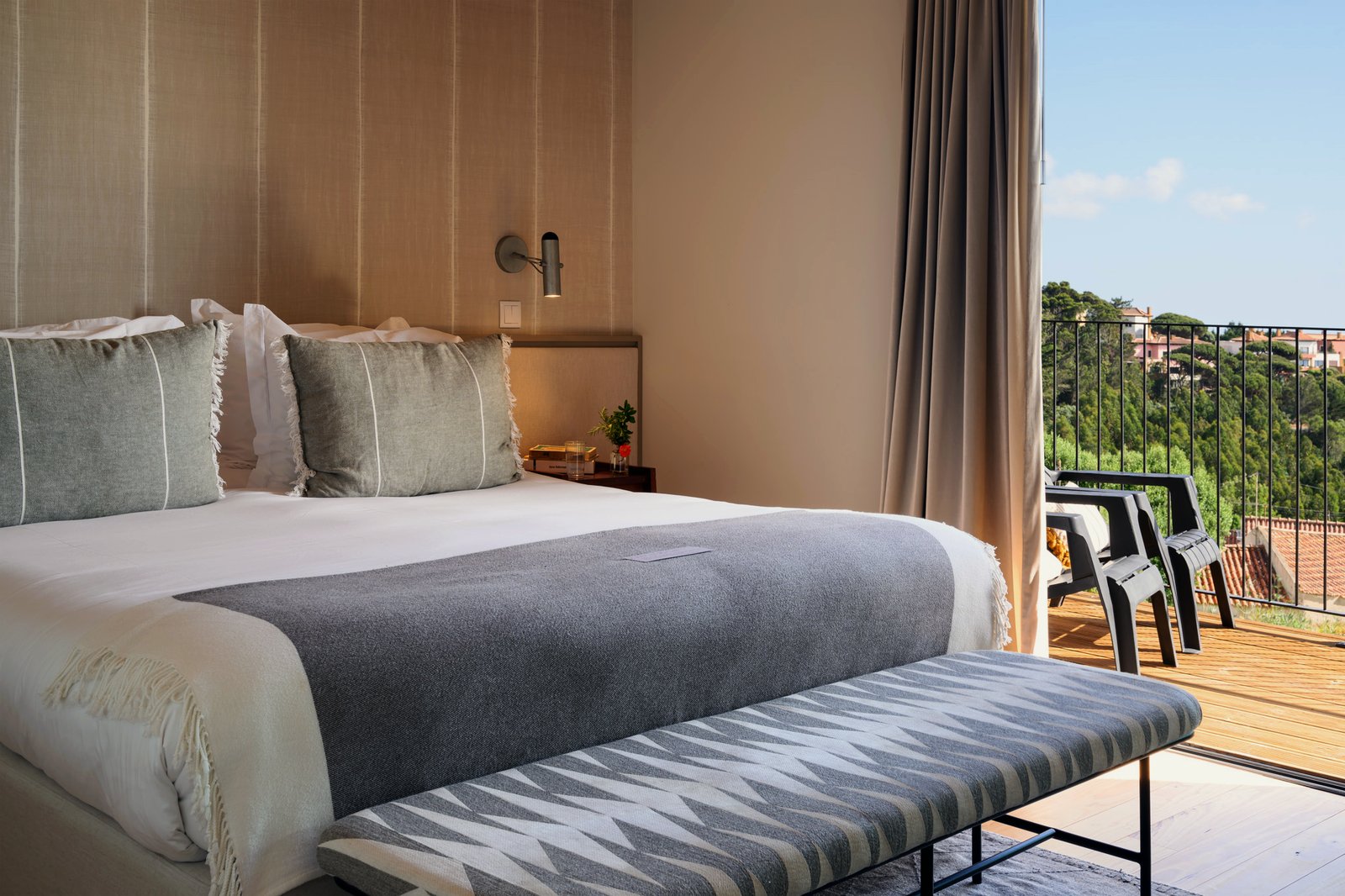 Dream Guincho — rooms