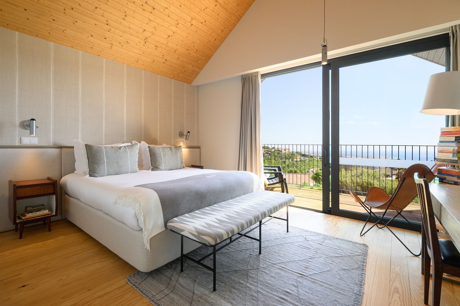 Dream Guincho — rooms