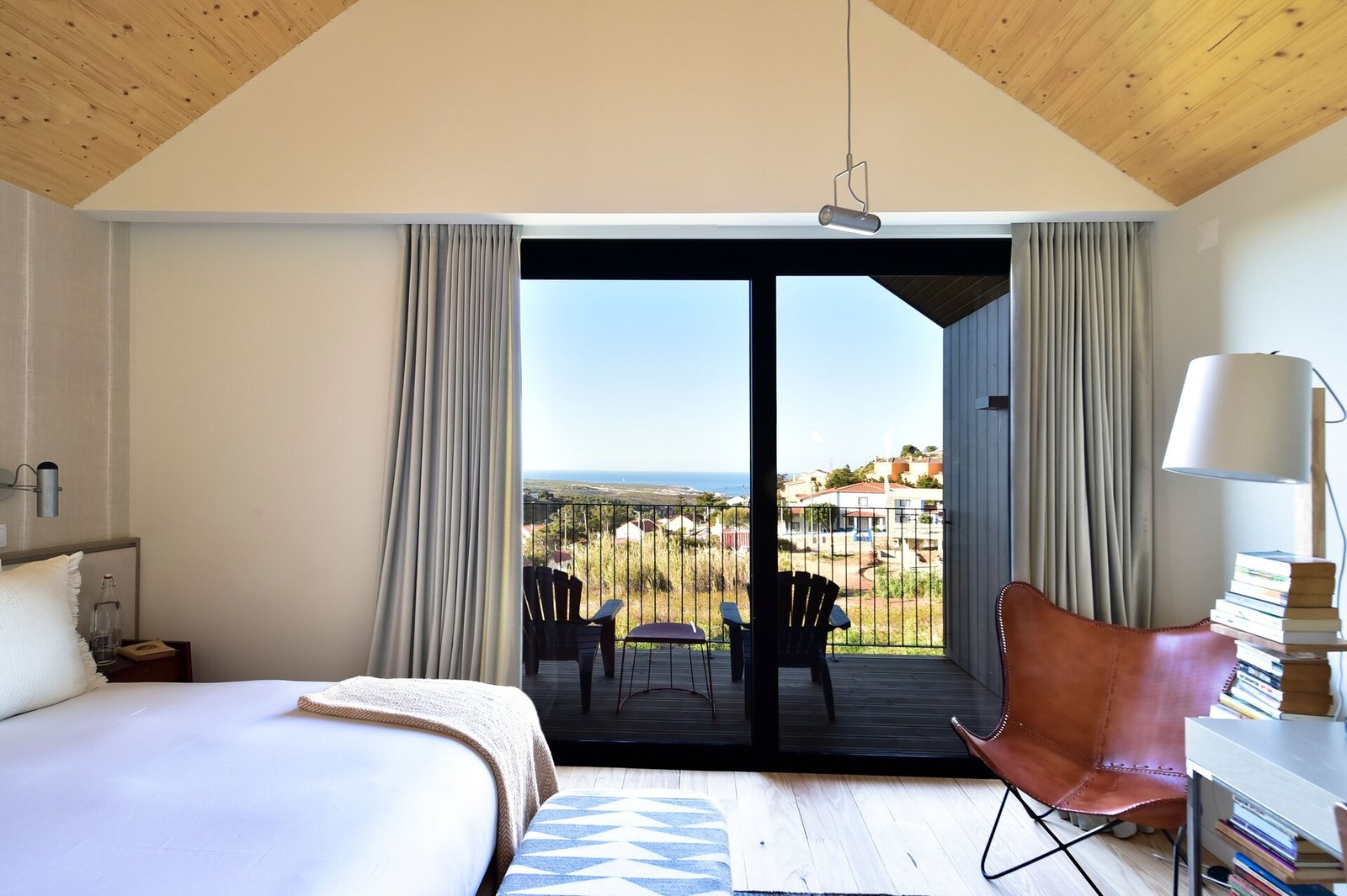 Dream Guincho — rooms
