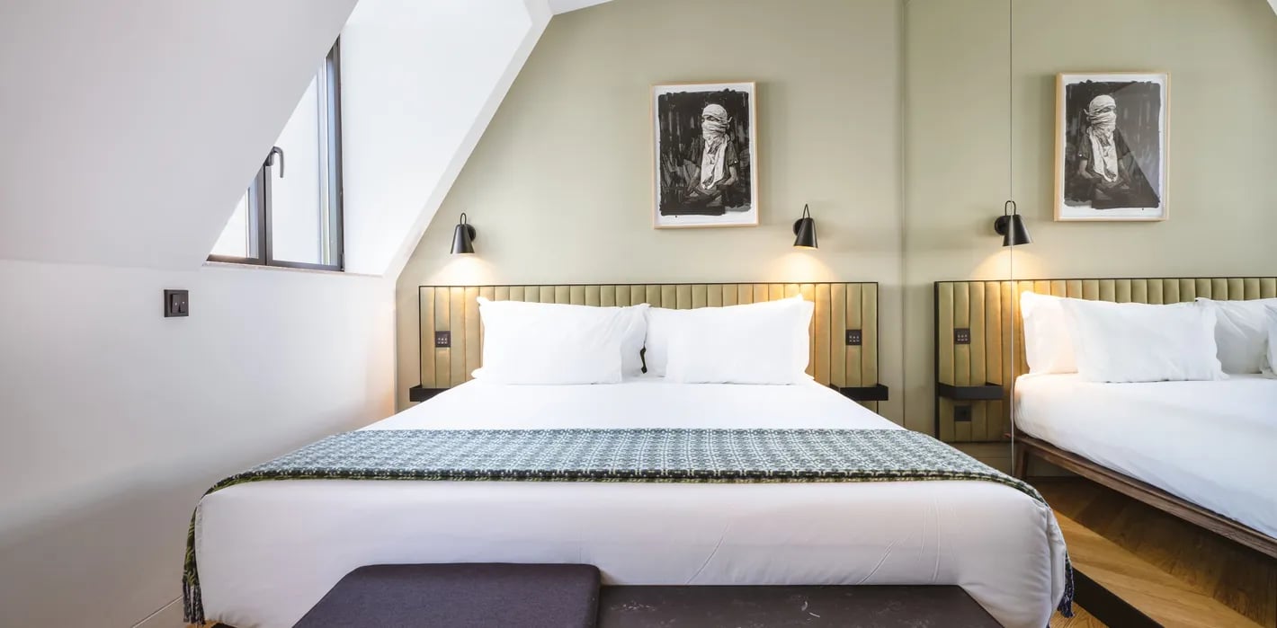 HOTEL HOTEL — rooms