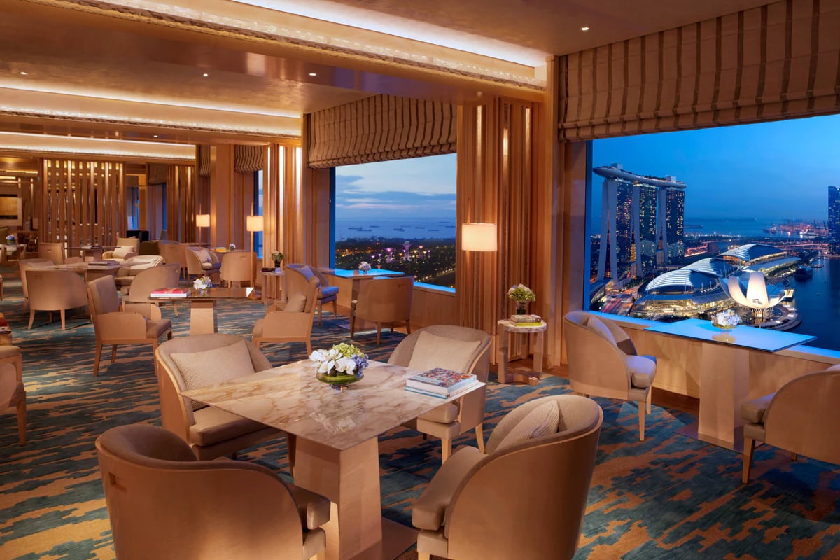 The Ritz-Carlton, Millenia Singapore — vibe