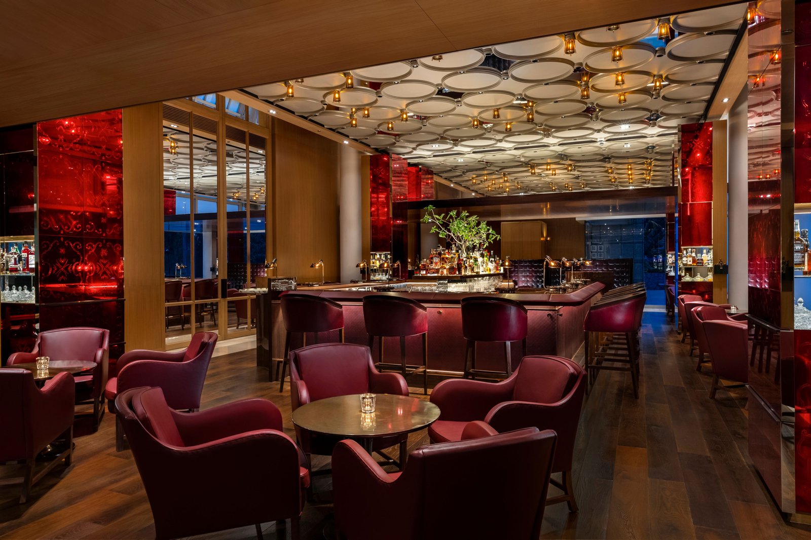 The Ritz-Carlton, Millenia Singapore, republic