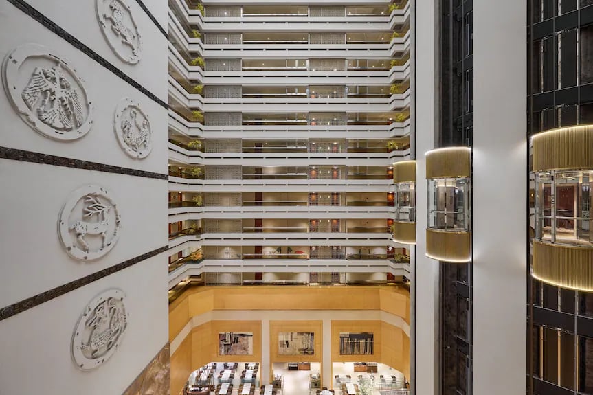 Sheraton Grand Taipei Hotel — vibe