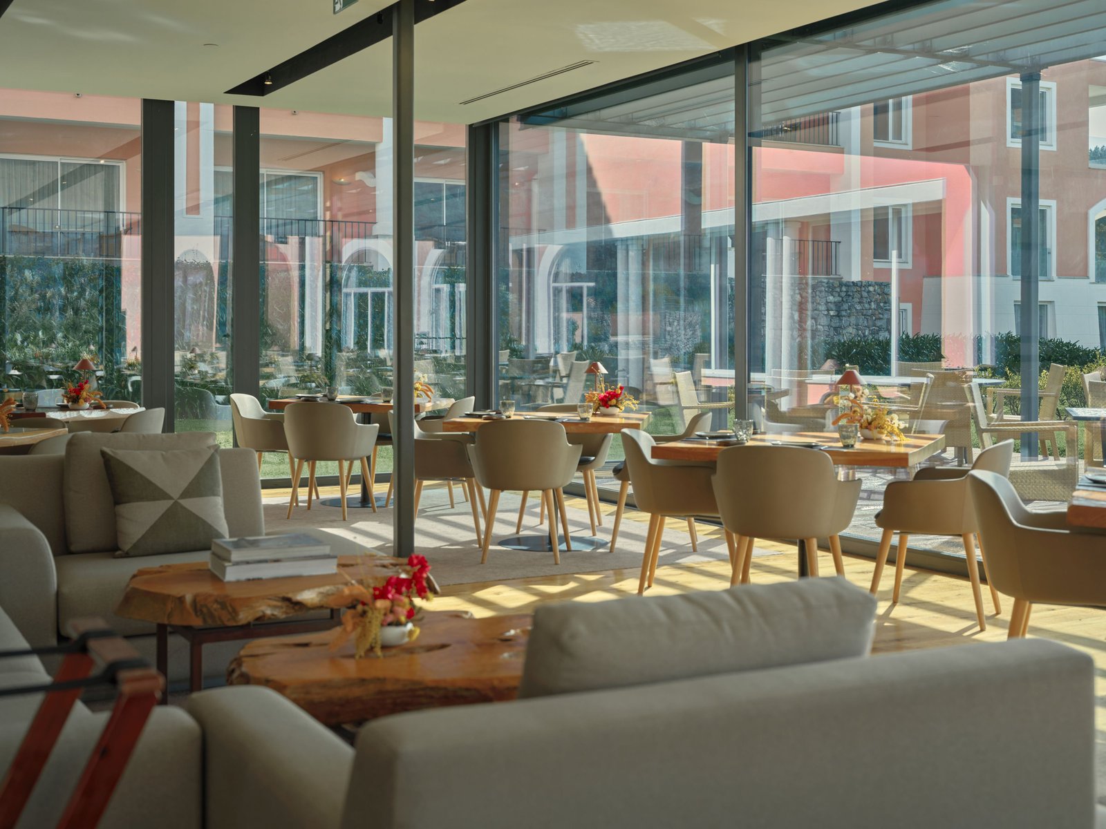Penha Longa Resort — eat & drink