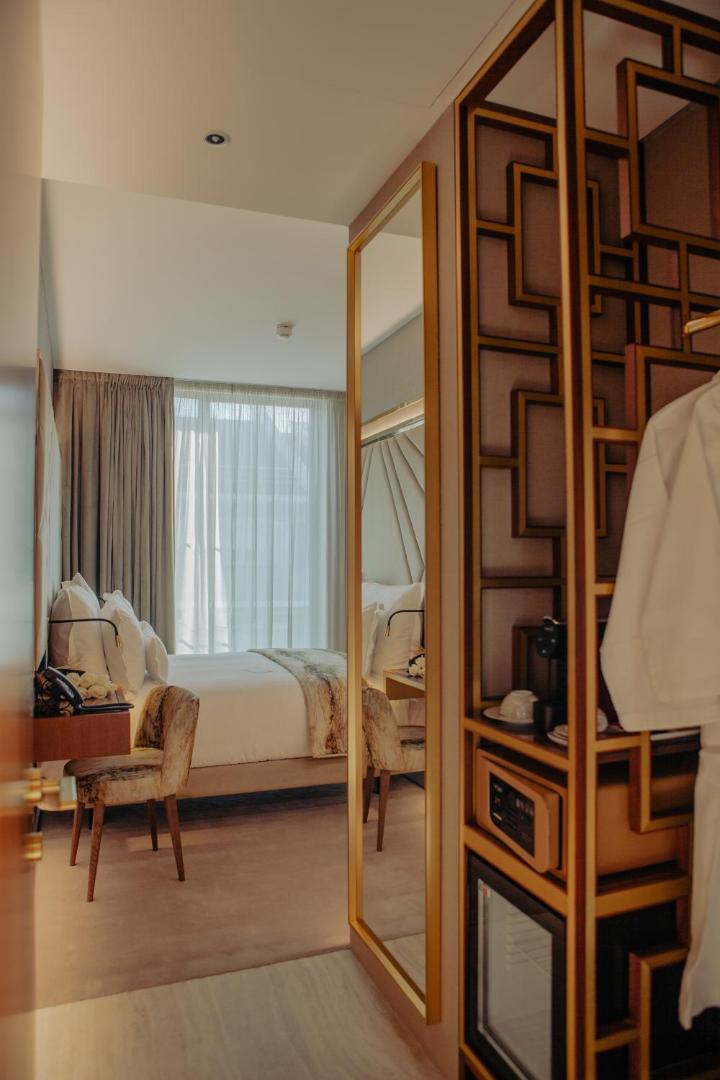 Wine & Books Hotels Lisboa — rooms