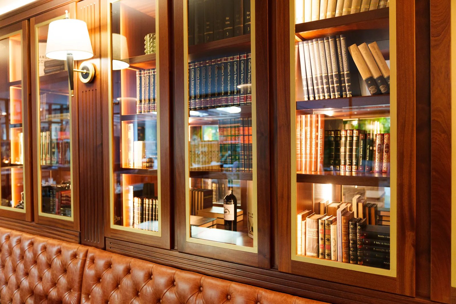 Wine & Books Hotels Lisboa — eat & drink