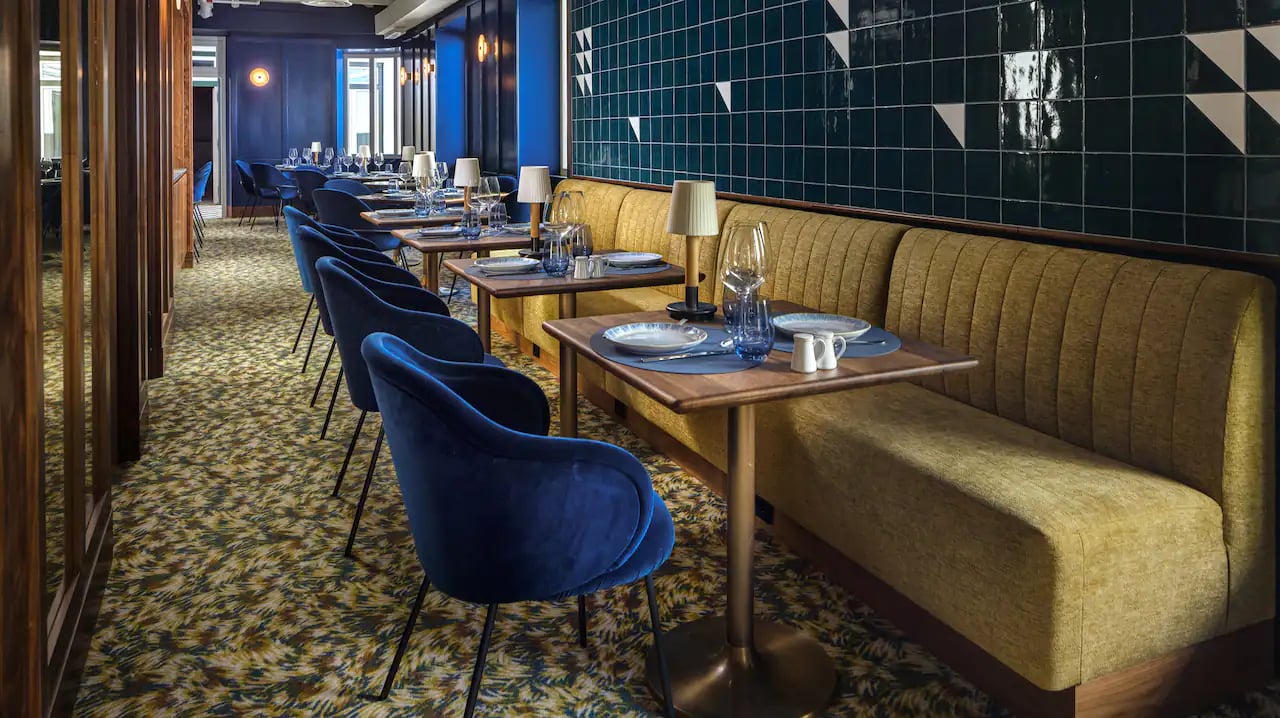 DUO Hotel Lisbon, Curio Collection by Hilton — eat & drink