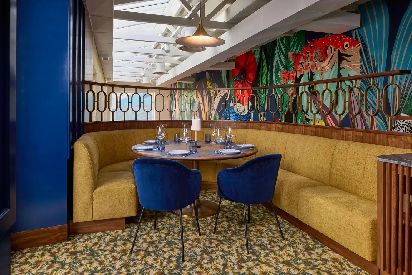 DUO Hotel Lisbon, Curio Collection by Hilton — eat & drink