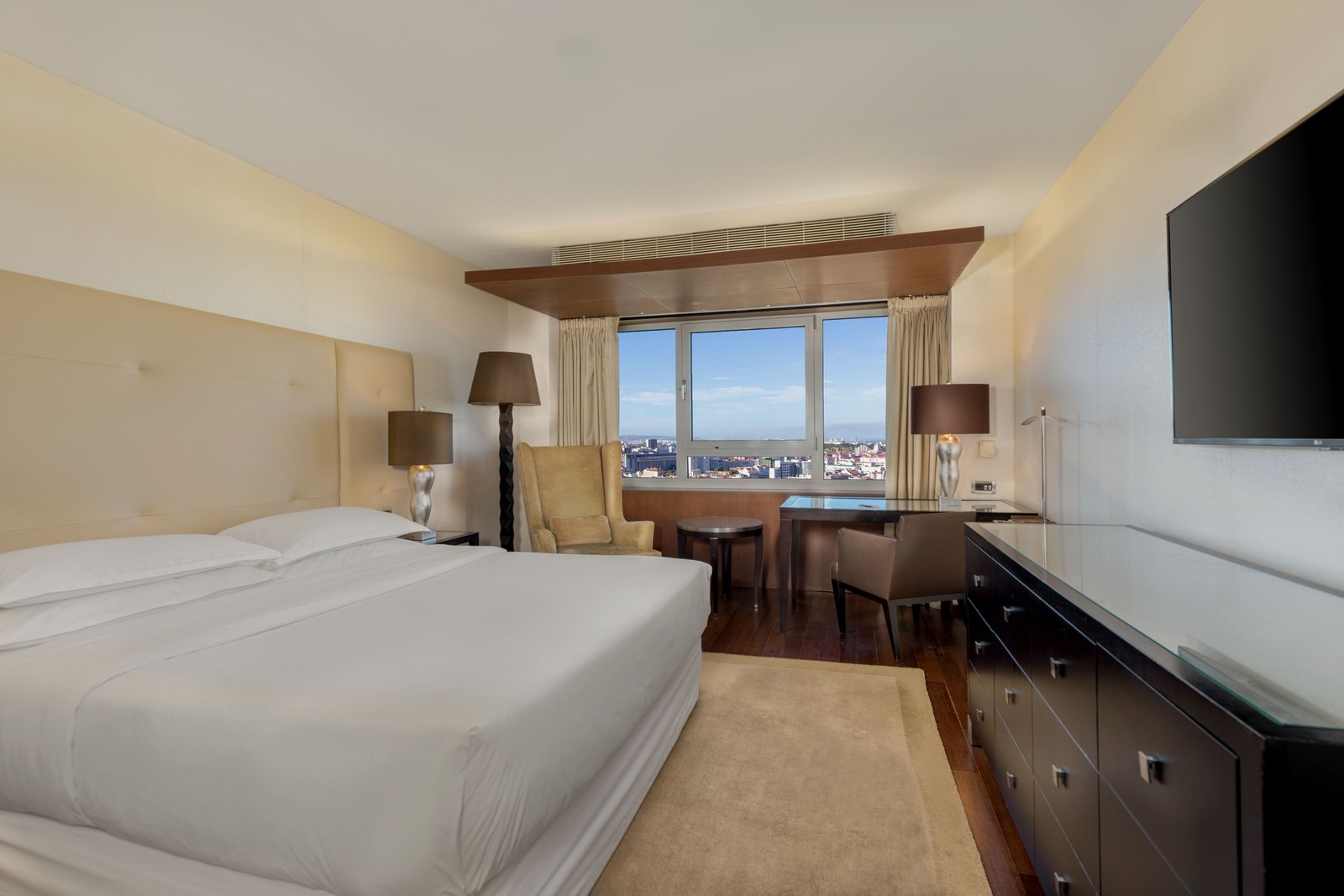 Sheraton Lisboa Hotel & Spa — rooms