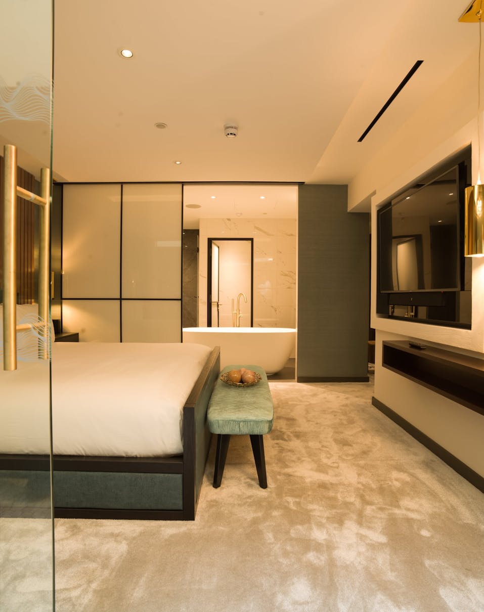 Middle Eight Hotel - Covent Garden — rooms