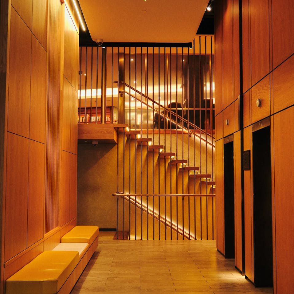 Middle Eight Hotel - Covent Garden — vibe