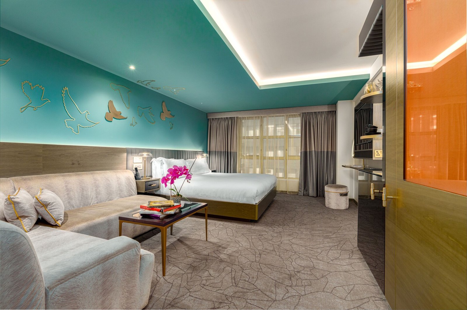 Middle Eight Hotel - Covent Garden — rooms