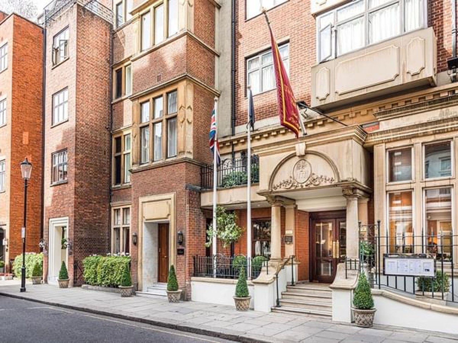 The Capital Hotel, Apartments and Townhouse — backstory