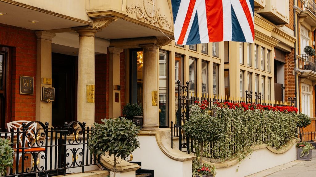The Capital Hotel, Apartments and Townhouse — backstory